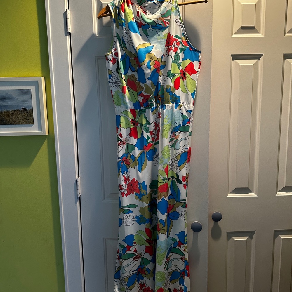 Floral Sleeveless Maxi Dress